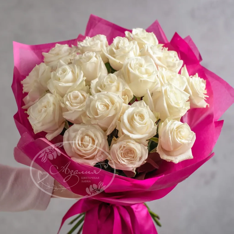 Белые розы &laquo;Чистота сердца&raquo;