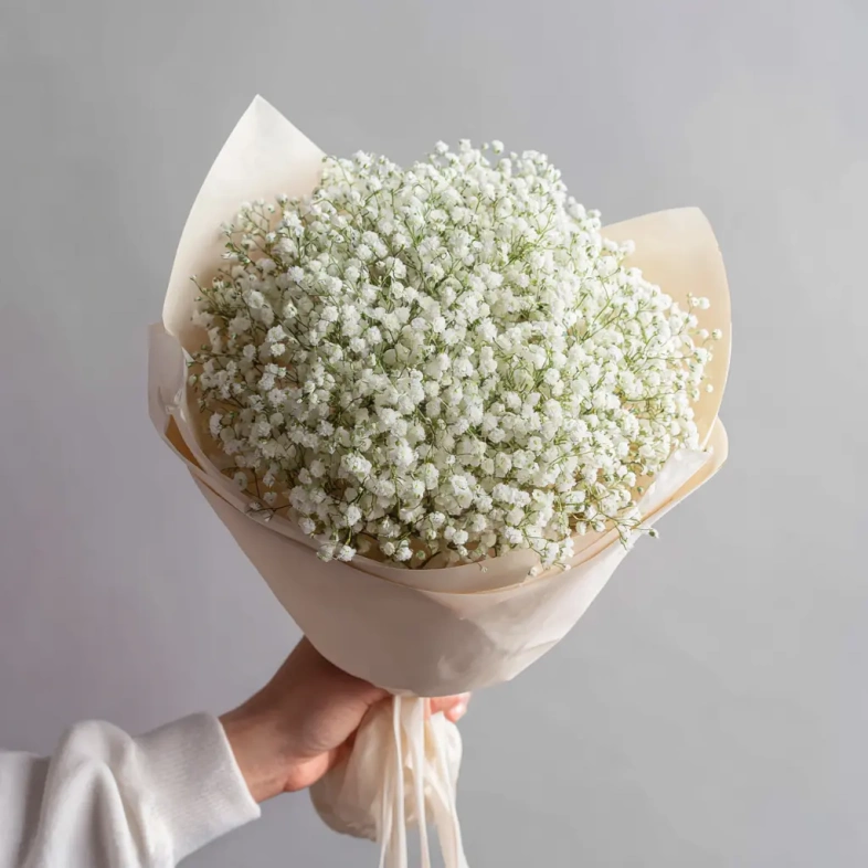 Монобукет из гипсофилы &laquo;Лёгкий штрих&raquo;