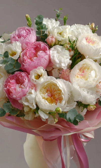 Букет с пионами «Зефирная фантазия»