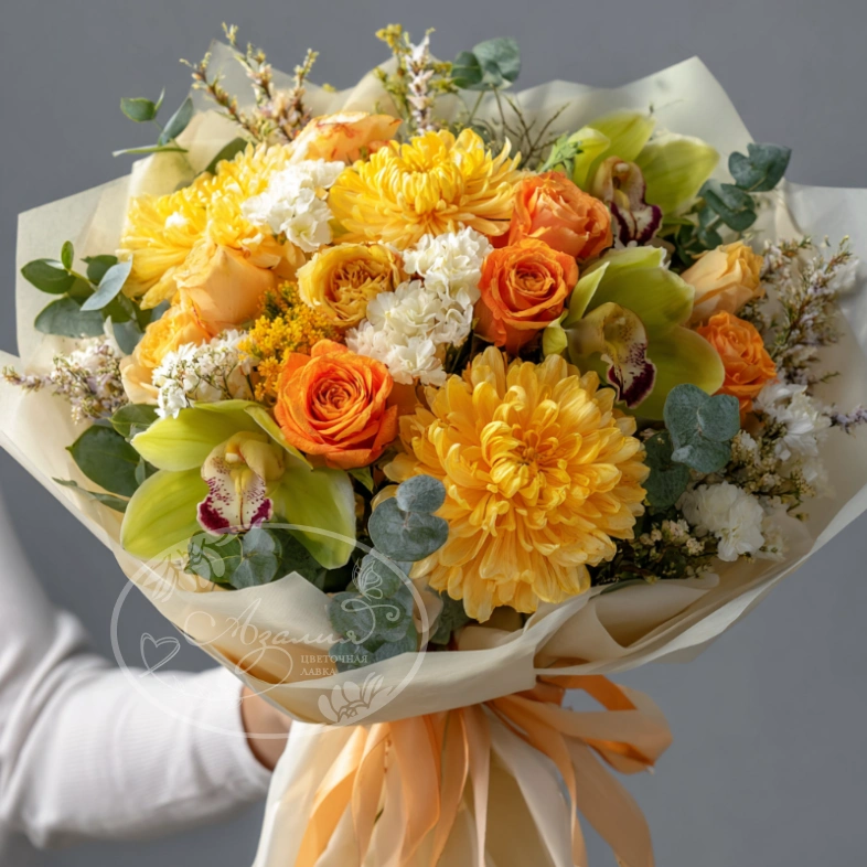 Букет с хризантемами &laquo;Классика тепла&raquo;