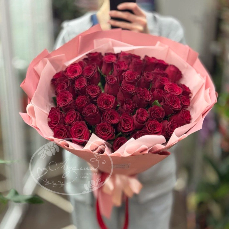 Букет из красных роз &laquo;Родос&raquo;