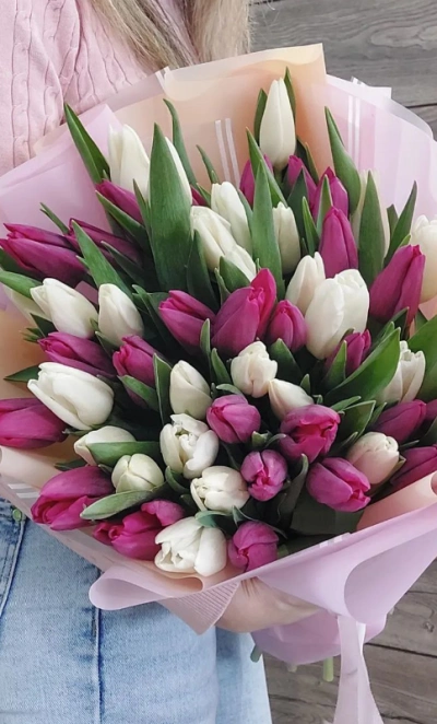Букет из тюльпанов «Вальс цветов»