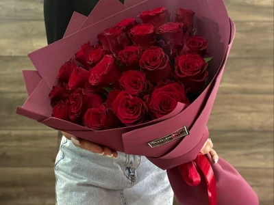 Букет кенийских роз «Бархатный сезон»