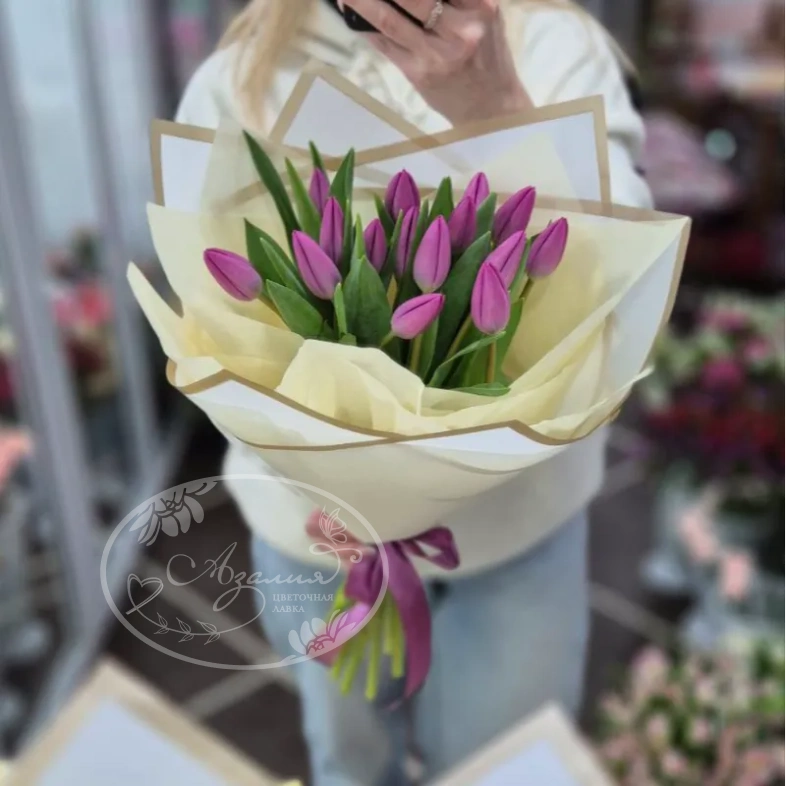 15 розовых тюльпанов &laquo;Розовая весна"