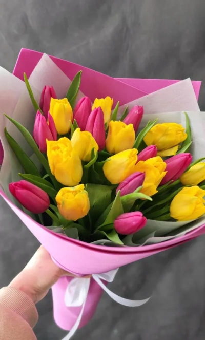 21 тюльпан (желтый и розовый)