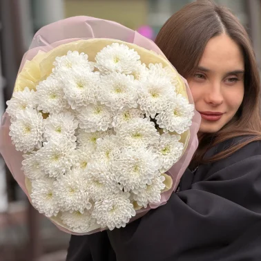 Букет из пышной хризантемы