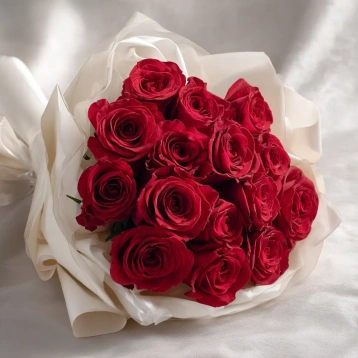 15 красных роз 60 см